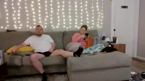 Victoria and Jesse online show from 1, 11, 2025