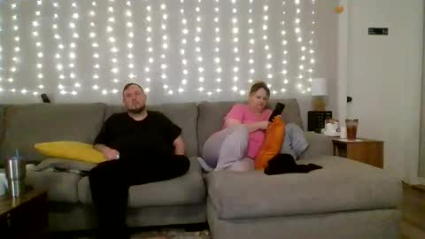 Victoria and Jesse online show from 9, 11, 2025