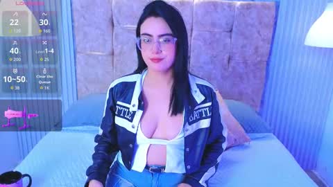 Victoria Andrade online show from 21, 3, 2026