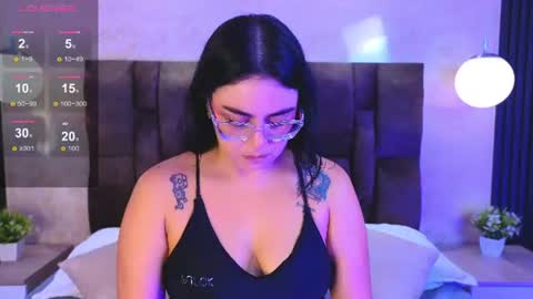 Snapshot of victoriaandrade chatting on 19, 6, 2026 Victoria Andrade online show from 19, 6, 2026