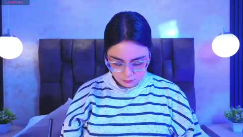 Snapshot of victoriaandrade chatting on 3, 7, 2026 Victoria Andrade online show from 3, 7, 2026