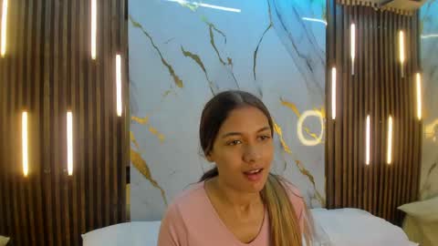 Snapshot of victoriaduarte chatting on 23, 4, 2026 Victoria online show from 23, 4, 2026
