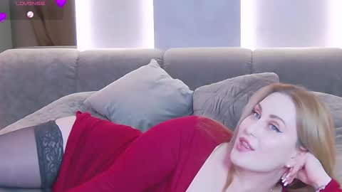 Miss V online show from 23, 2, 2025