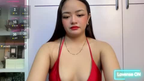 Snapshot of victoriaharper2 chatting on 19, 6, 2026 Victoria Harper online show from 19, 6, 2026