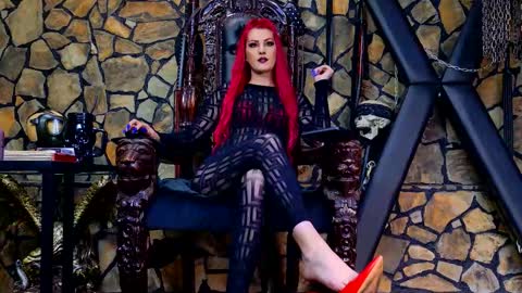 Victoria Heller online show from 31, 10, 2025