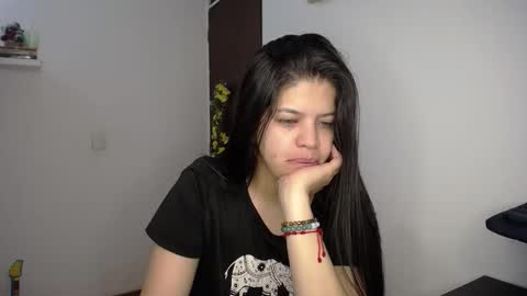 victorialg online show from 11, 11, 2025