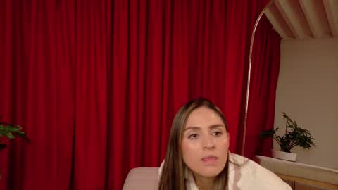 VictoriaNova online show from 12, 3, 2026