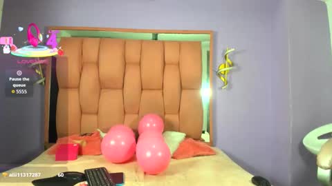 victoriaobey online show from 21, 10, 2025