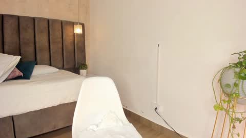 Maria Victoria online show from 22, 1, 2025