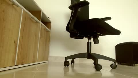 Victoria online show from 14, 1, 2026