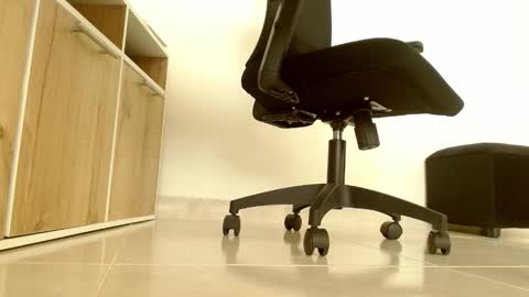 Victoria online show from 27, 2, 2026