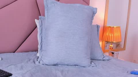 VictoriaRoss online show from 19, 1, 2025