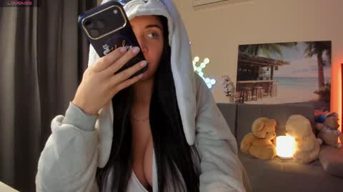 Snapshot of victorias_world chatting on 26, 3, 2026 Viktoria online show from 26, 3, 2026