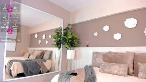 Victoria Shelby  online show from 15, 11, 2025