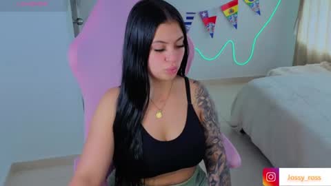 Snapshot of victoryyy__ chatting on 19, 6, 2026 V I C T O R I A online show from 19, 6, 2026