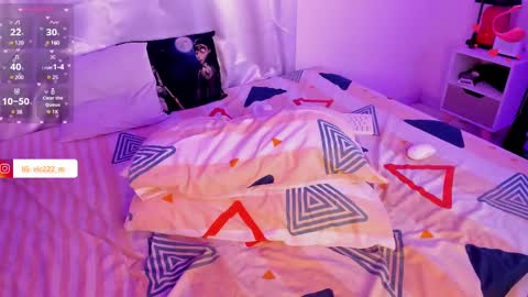 Moon online show from 8, 3, 2025