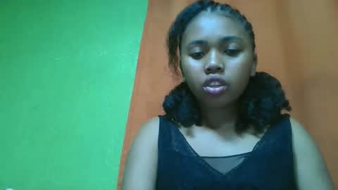Snapshot of vierge28430 chatting on 9, 5, 2026 vierge28430 online show from 9, 5, 2026