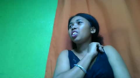 Snapshot of vierge28430 chatting on 16, 5, 2026 vierge28430 online show from 16, 5, 2026