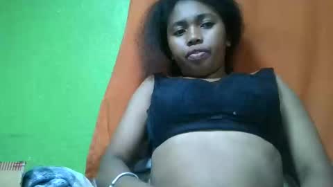 Snapshot of vierge28430 chatting on 25, 5, 2026 vierge28430 online show from 25, 5, 2026
