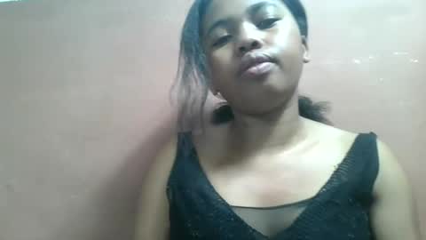 Snapshot of vierge28430 chatting on 17, 7, 2026 vierge28430 online show from 17, 7, 2026