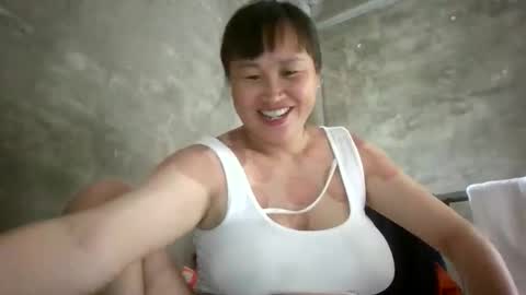 Snapshot of vietnam_sexxy chatting on 19, 5, 2026 vietnam_sexxy online show from 19, 5, 2026