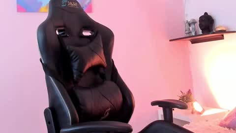 viictoria_rose online show from 1, 12, 2025