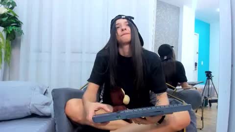 Snapshot of viictoriiasaenz chatting on 20, 2, 2026 viictoriiasaenz online show from 20, 2, 2026