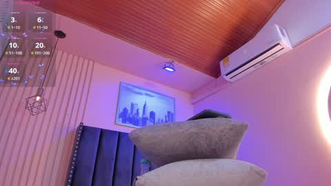 Viiolett online show from 23, 1, 2025