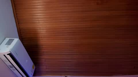 Viiolett online show from 12, 9, 2025