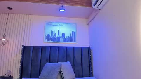 Viiolett online show from 23, 10, 2025