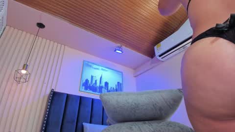 Viiolett online show from 14, 2, 2026