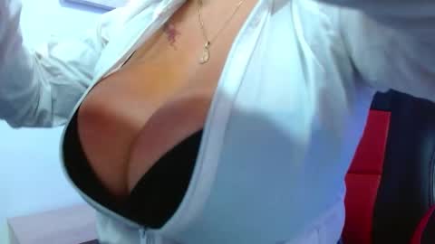 viioleta online show from 3, 12, 2025