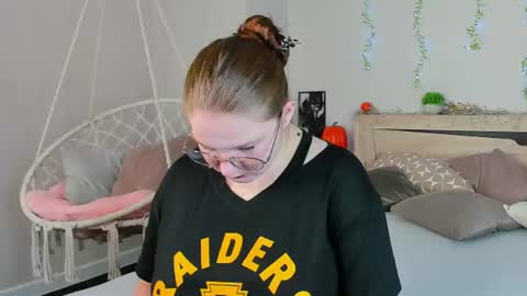 Snapshot of viirginia_robinson chatting on 12, 6, 2026 Jinny online show from 12, 6, 2026