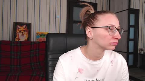 Vika online show from 14, 4, 2026