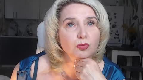 Vikaohair online show from 15, 4, 2026