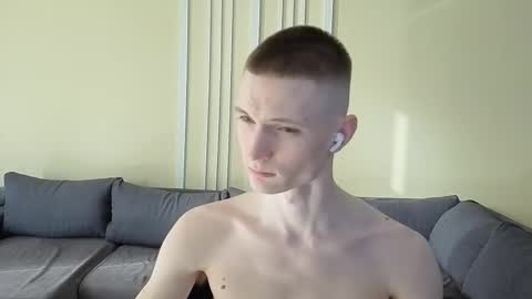 Max online show from 18, 3, 2026