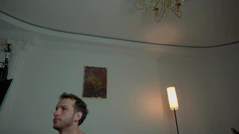 Snapshot of viktor_secret chatting on 17, 5, 2026 fansly VITEKsecret online show from 17, 5, 2026
