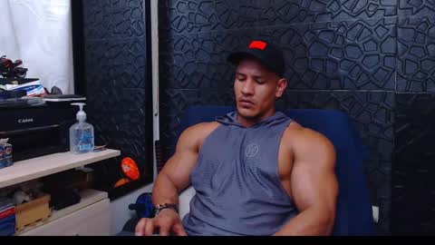 Snapshot of viktorherrera chatting on 30, 12, 2024 Viktor Herrera online show from 30, 12, 2024
