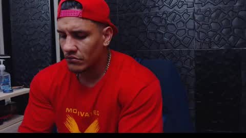 Snapshot of viktorherrera chatting on 3, 1, 2025 Viktor Herrera online show from 3, 1, 2025