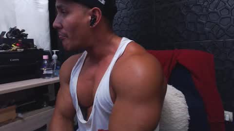 Snapshot of viktorherrera chatting on 24, 9, 2025 Viktor Herrera online show from 24, 9, 2025