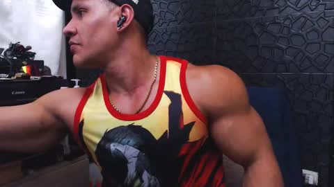 Snapshot of viktorherrera chatting on 27, 9, 2025 Viktor Herrera online show from 27, 9, 2025