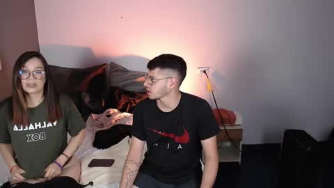 Snapshot of vincentandmia chatting on 11, 2, 2025 Mia and Vincent online show from 11, 2, 2025
