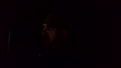 Snapshot of vineatspussnluvsit chatting on 17, 5, 2026 onlyhaveeyes4u online show from 17, 5, 2026