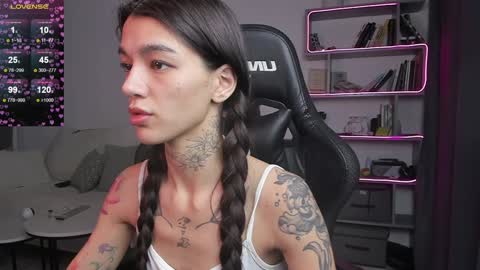 vinkitinkii online show from 13, 1, 2025