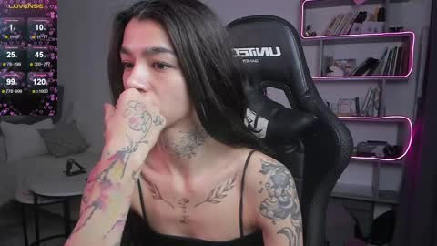 vinkitinkii online show from 26, 2, 2025