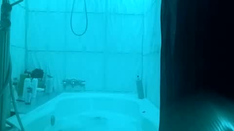 vinny150372 online show from 7, 2, 2026