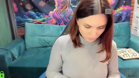 Snapshot of vinter_girl chatting on 30, 9, 2025 vinter_girl online show from 30, 9, 2025
