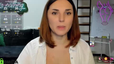 Snapshot of vinter_girl chatting on 1, 10, 2025 vinter_girl online show from 1, 10, 2025