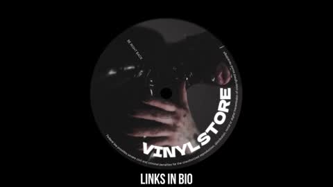 Snapshot of vinylstore chatting on 10, 1, 2025 Diva Silvia online show from 10, 1, 2025