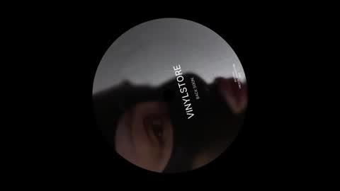 Snapshot of vinylstore chatting on 23, 1, 2025 Diva Silvia online show from 23, 1, 2025